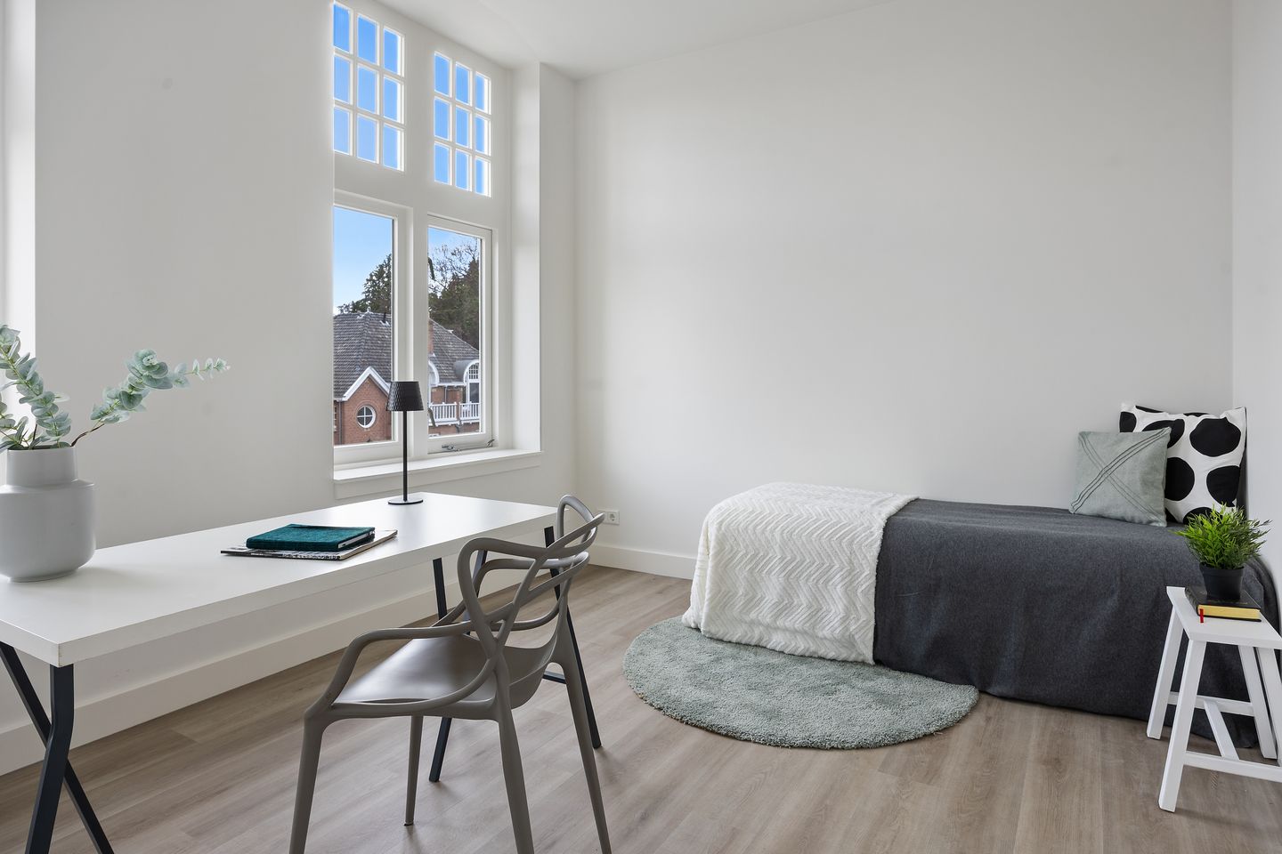 Photo 25 of Mr. van Coothstraat 31-E