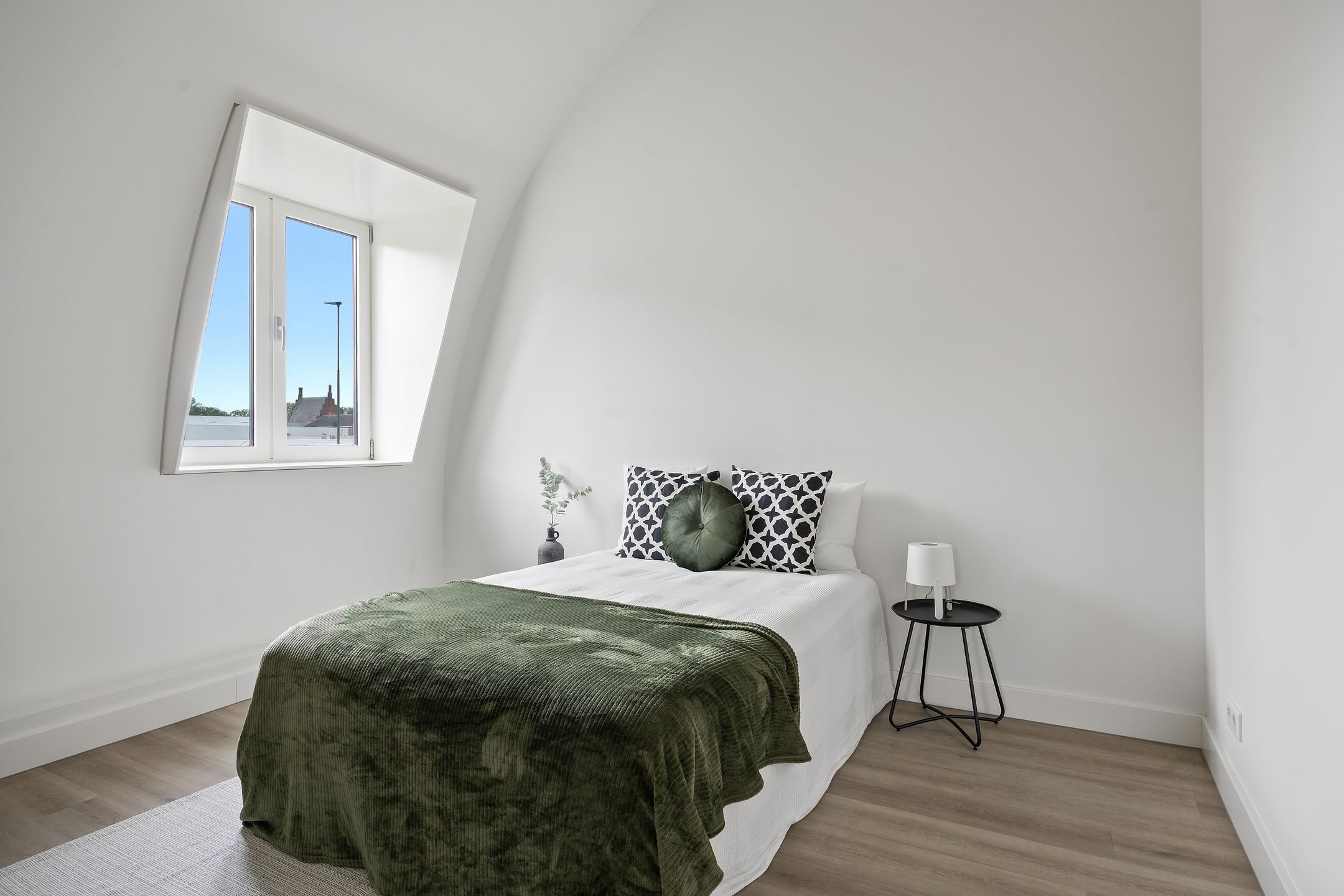 Photo 21 of Mr. van Coothstraat 31-E