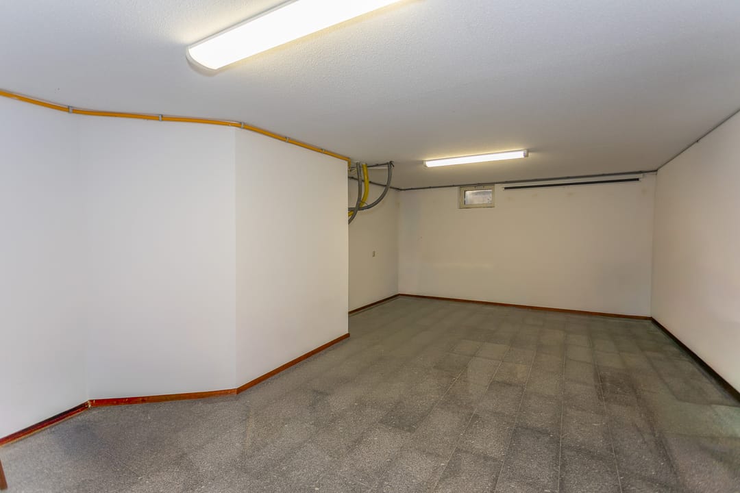 Photo 47 of Dorp 83