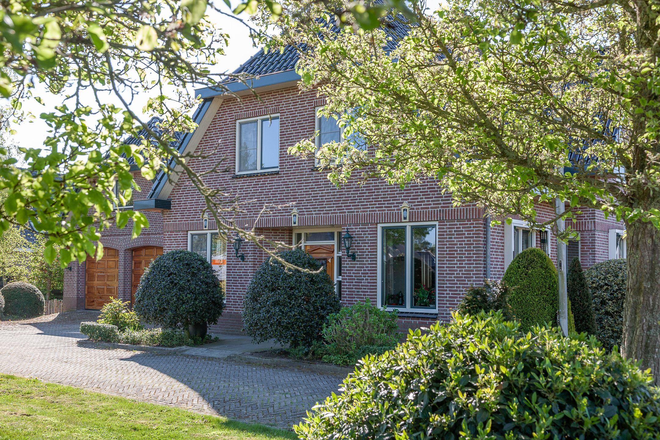 Photo 9 of Dorp 83