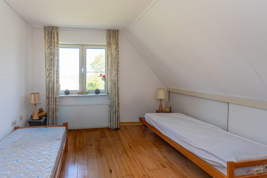 Photo 38 of Dorp 83