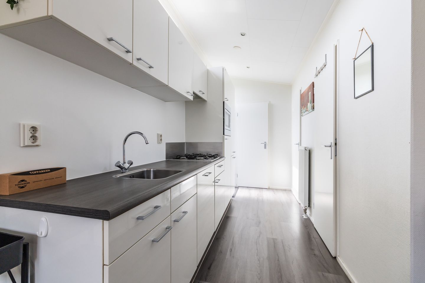Photo 10 of Loverensestraat 11-A22