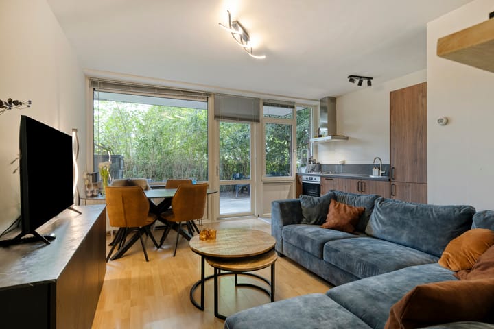 Foto 4 van Petrus Canisiusstraat 7