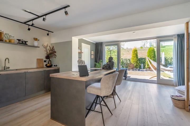 Vrijstaande woning te koop: Wingerd 198, 'S-Gravenhage