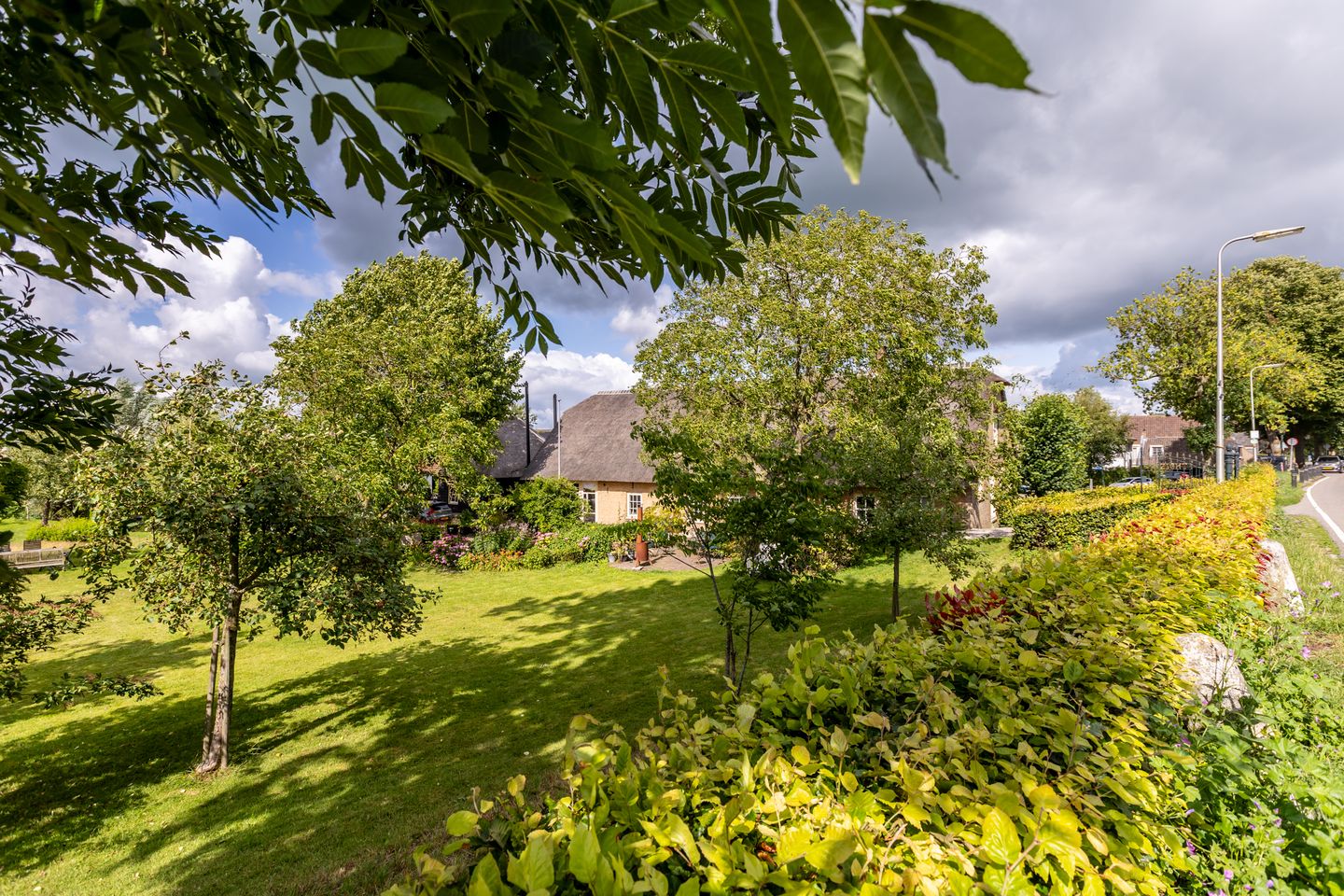 Historic 1805 Farmhouse with Modern Comfort in Hekendorp — 64