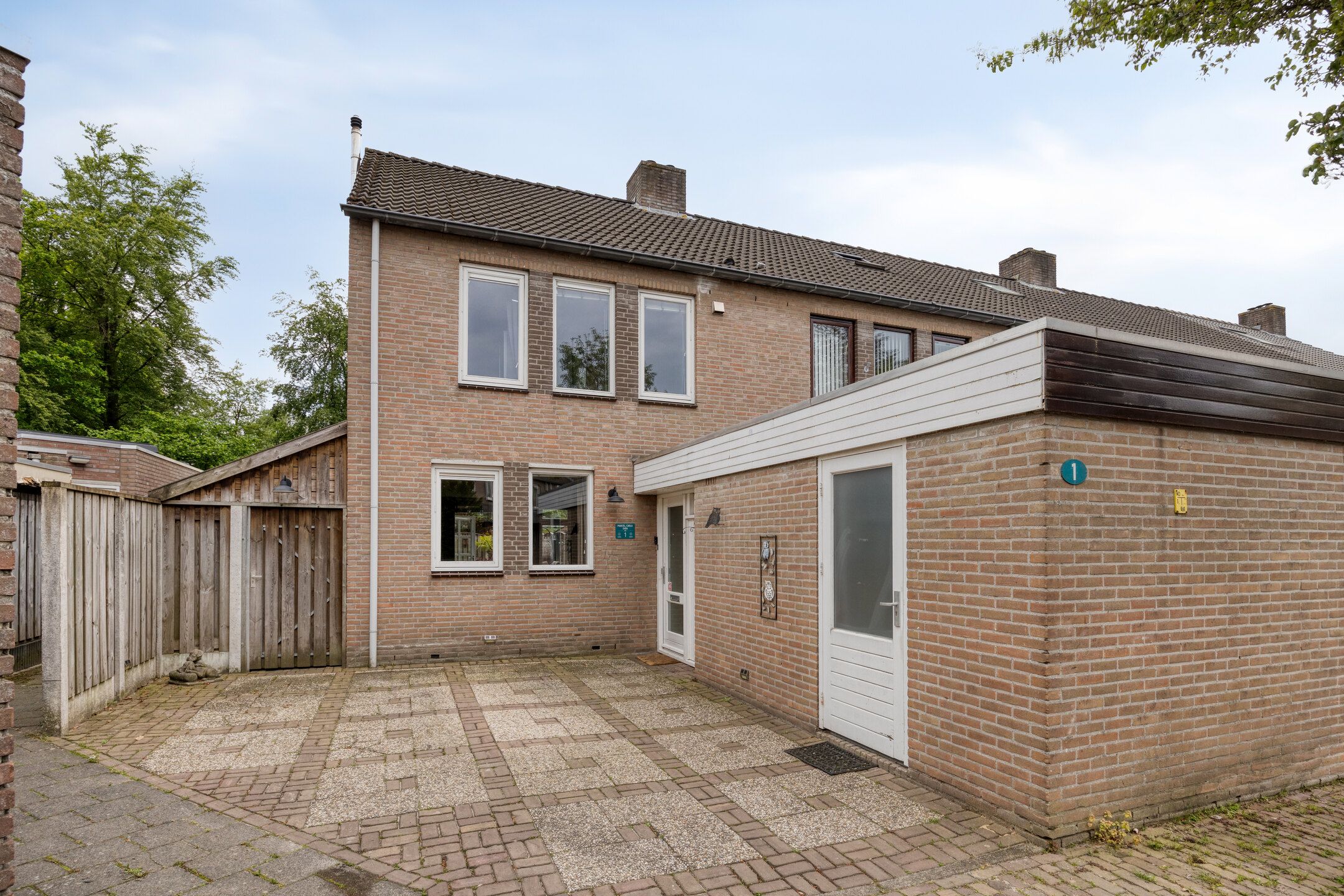 Schutsboom 1 
