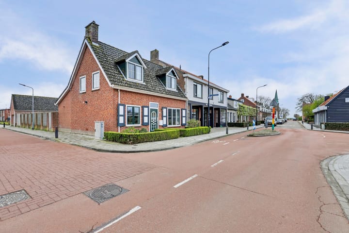 Photo 3 of Valckenisseweg 37