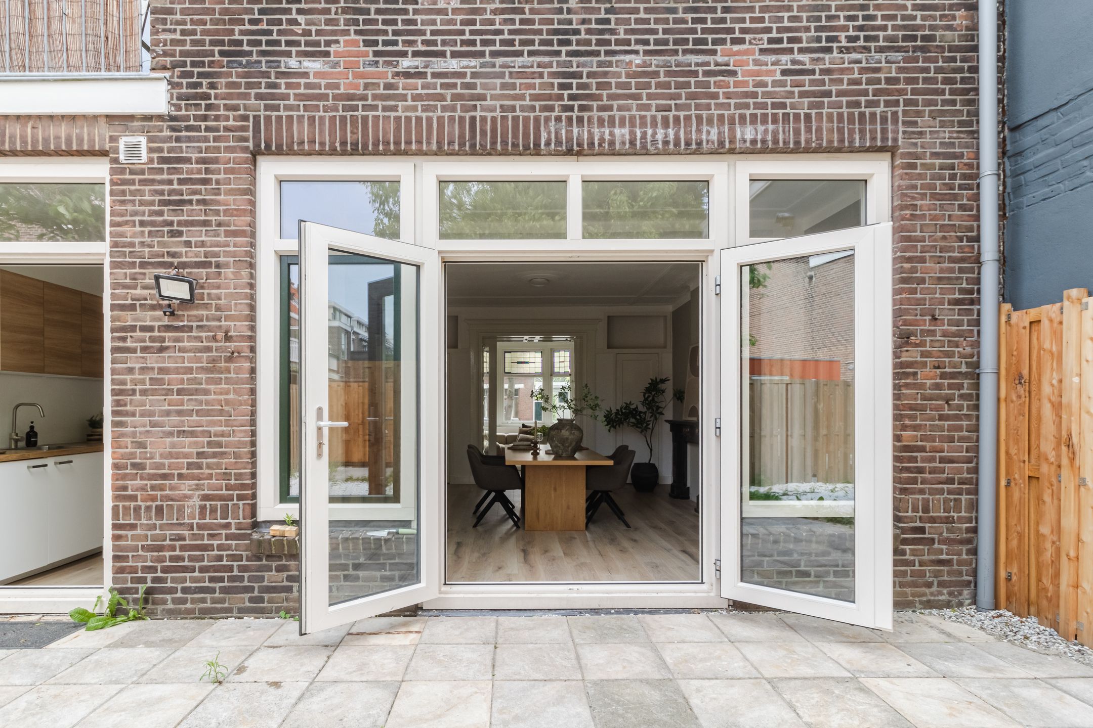 Foto 48 van Jan van Avennesstraat 5-1