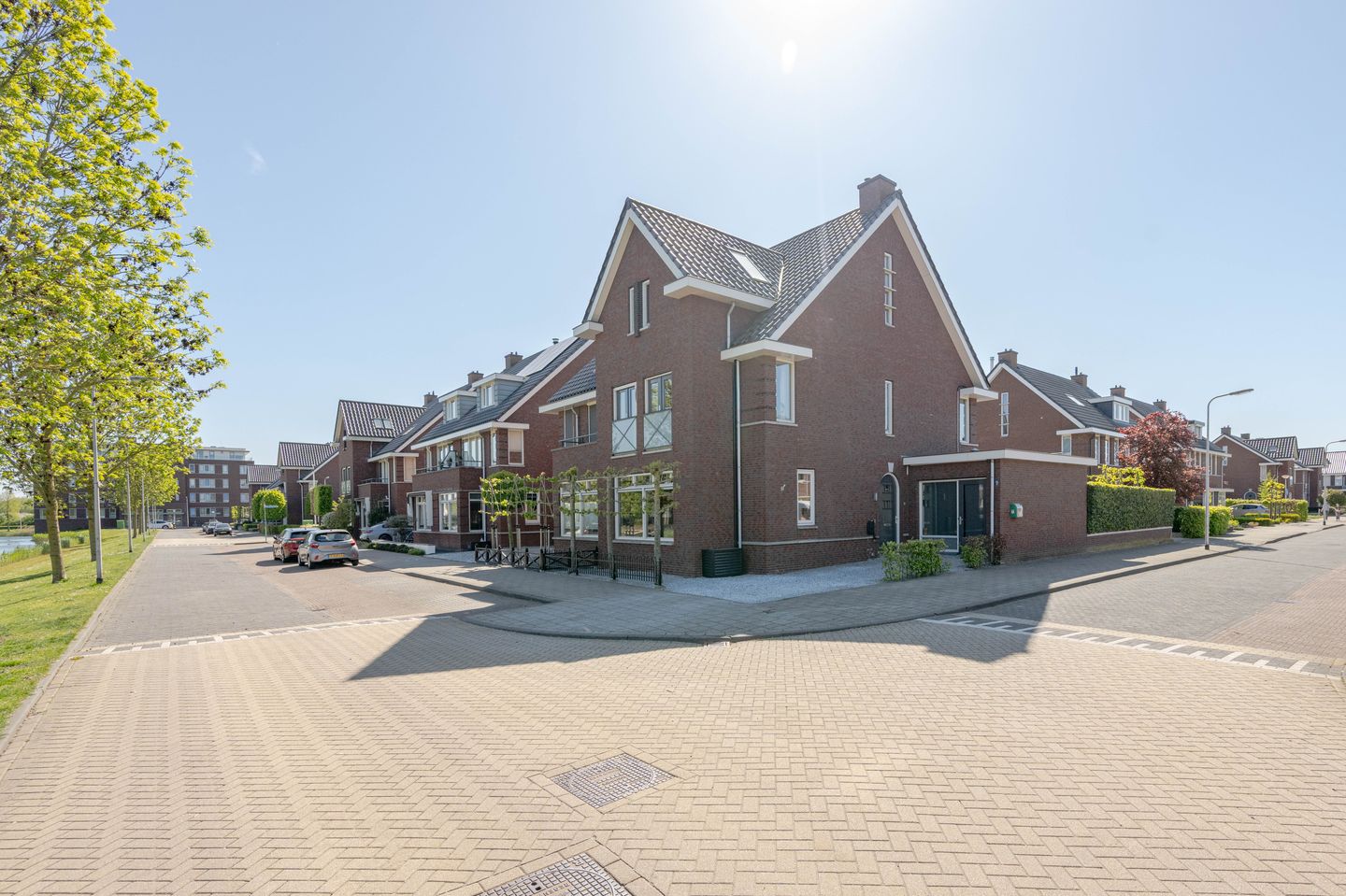Foto 1 van Van der Hoekleede 25