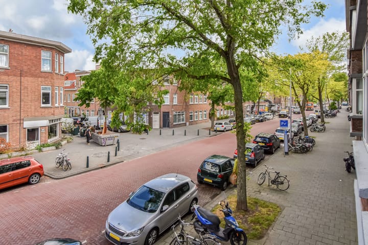 Appartement te koop: Jan van Beersstraat 142, 'S-Gravenhage