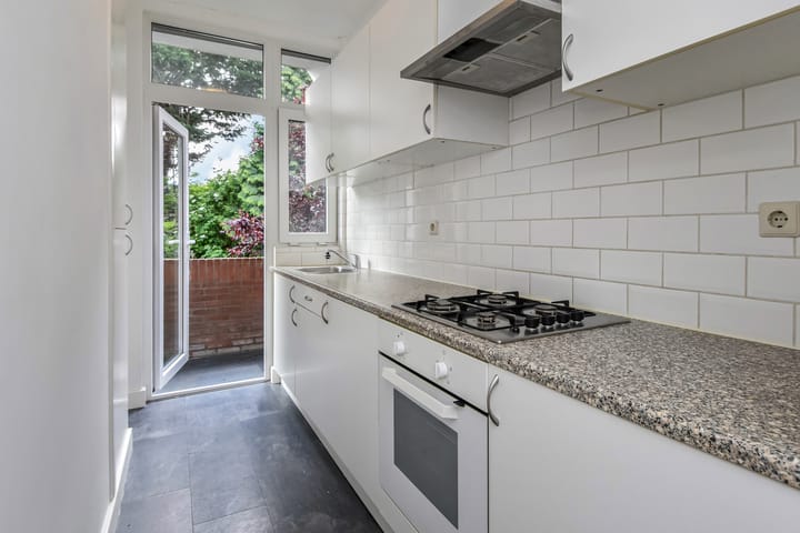 Appartement te koop: Jan van Beersstraat 142, 'S-Gravenhage
