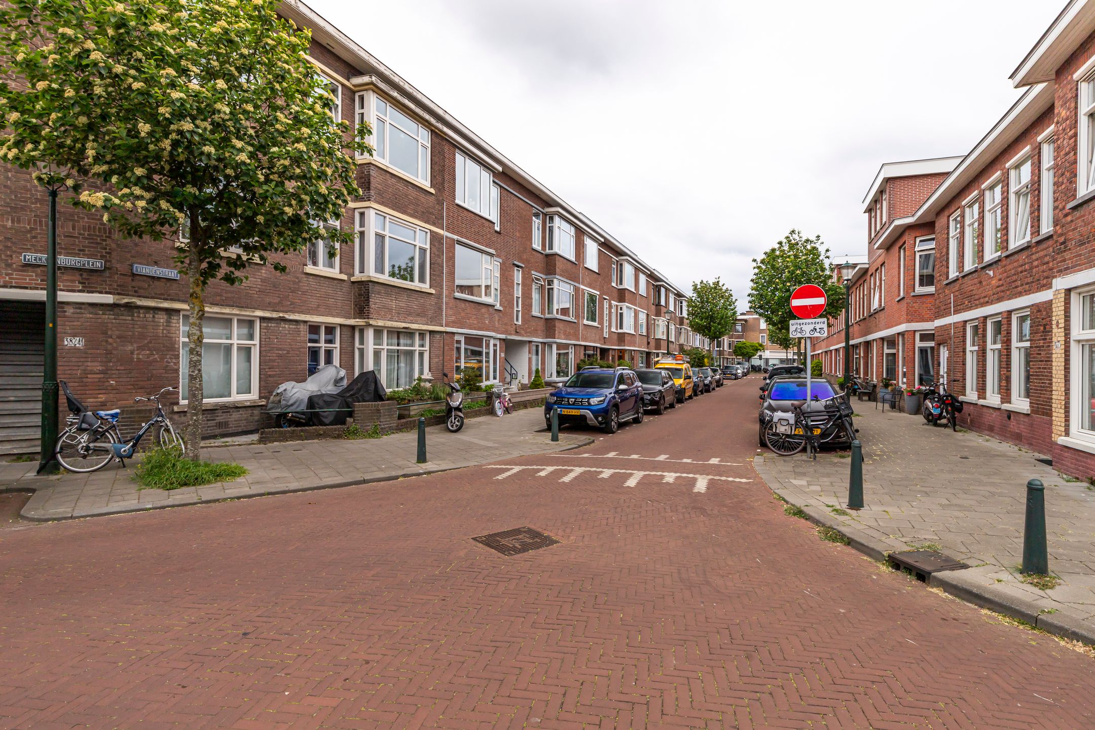 Photo 24 of Viandenstraat 94