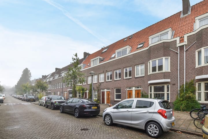 Photo 2 of Mr. P.N. Arntzeniusweg 47-H