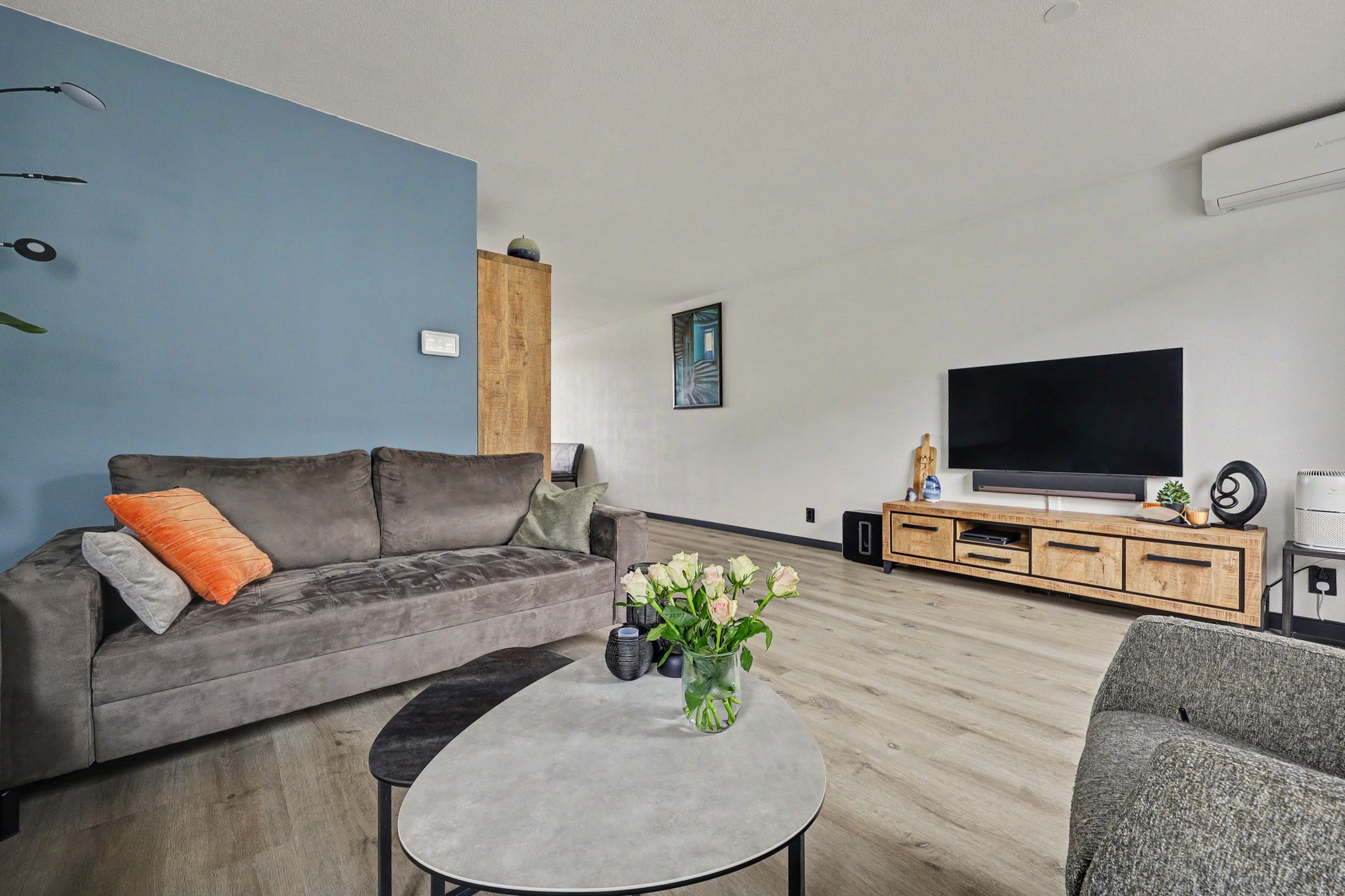 Photo 12 of Willem Alexanderstraat 8
