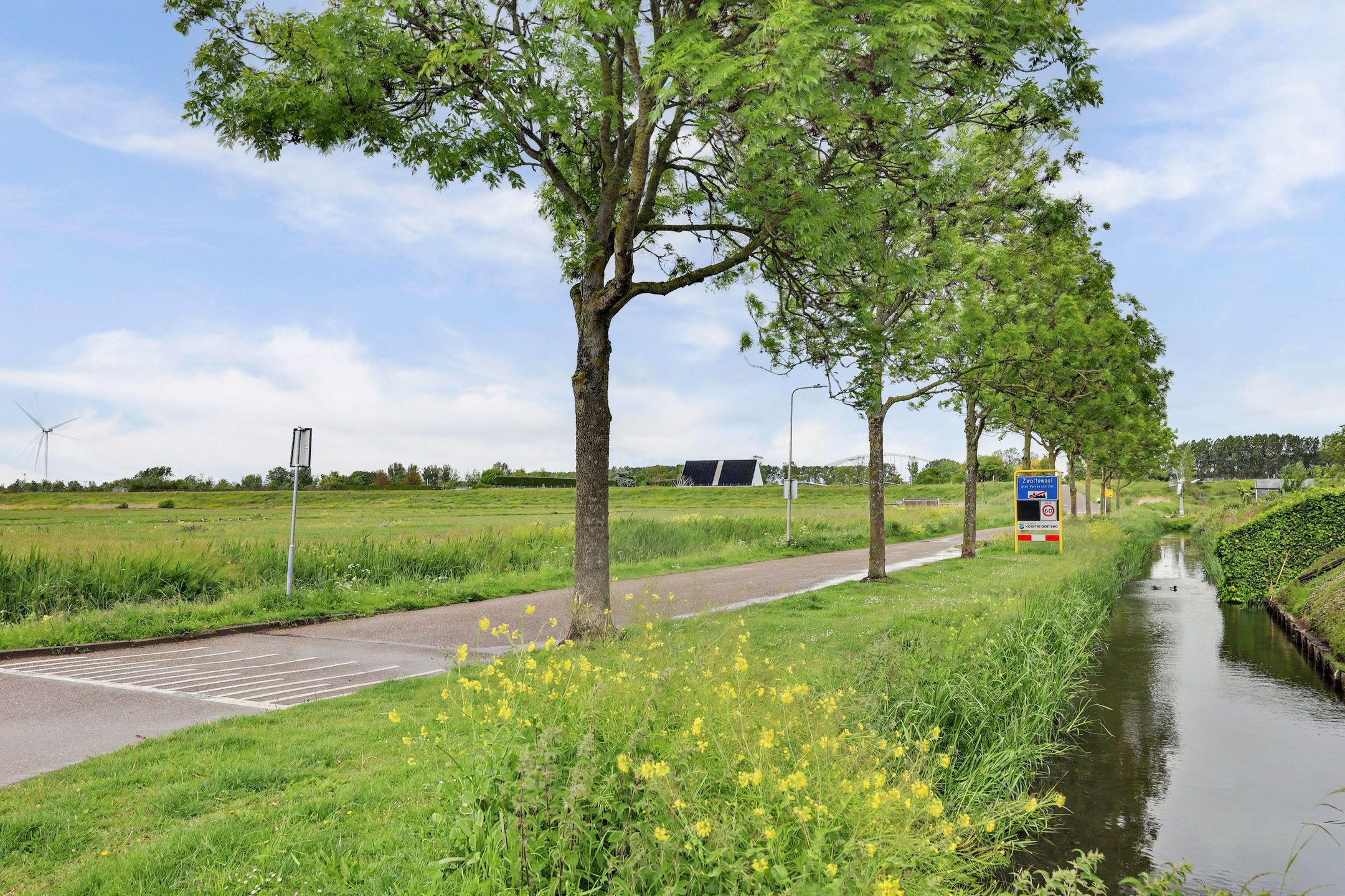 Photo 51 of Willem Alexanderstraat 8