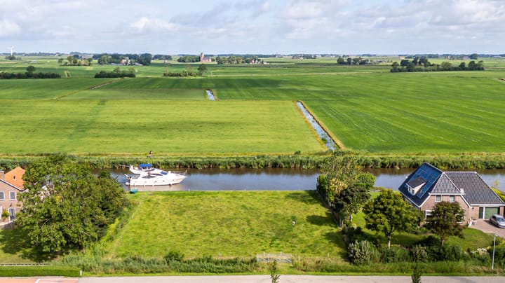 Photo 2 of Hoofdweg