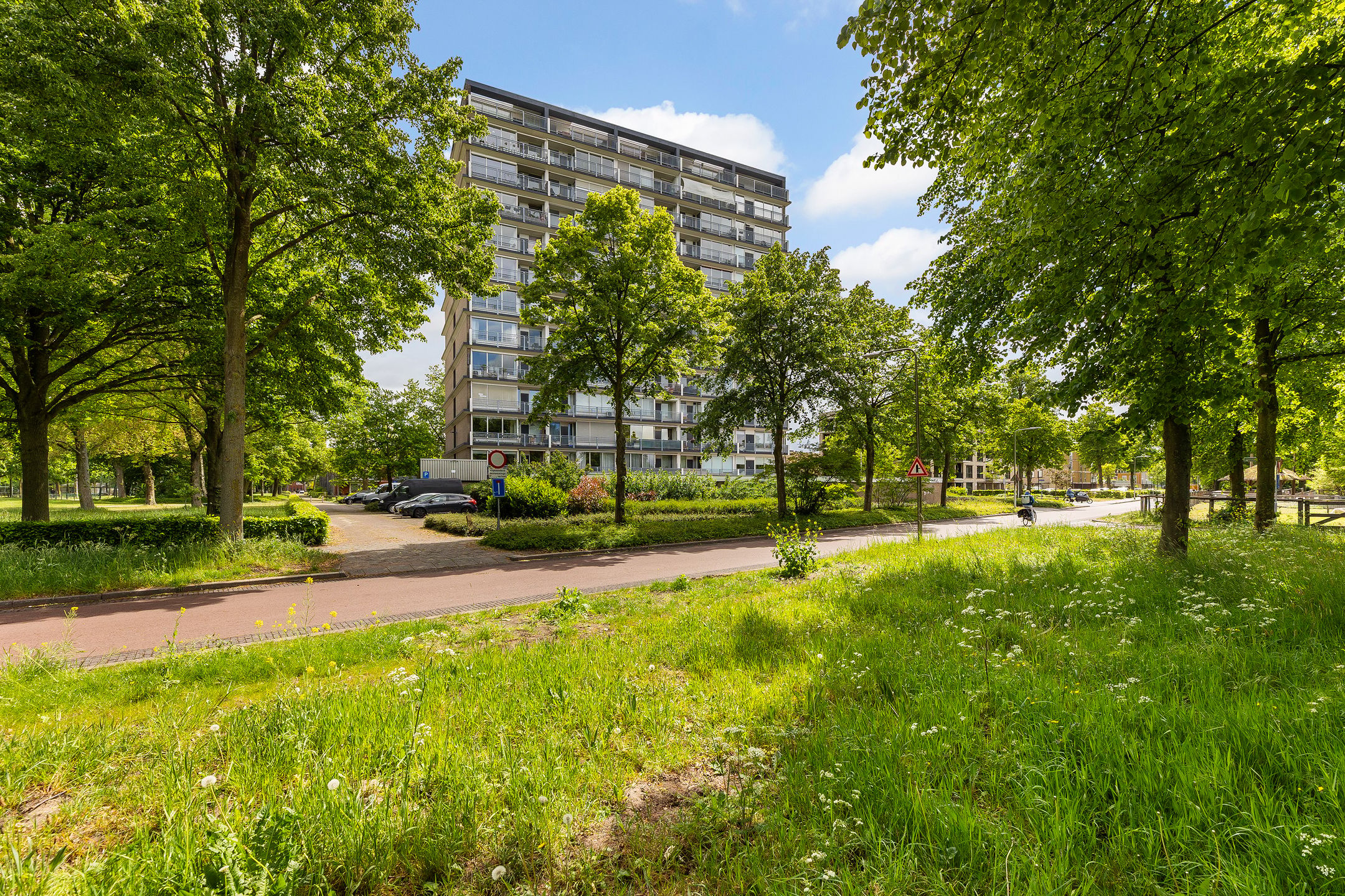 Händellaan 61 