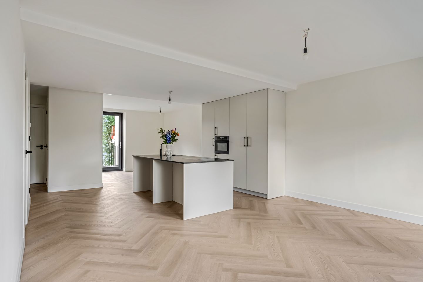Foto 4 van Nieuwe Plein 7-2