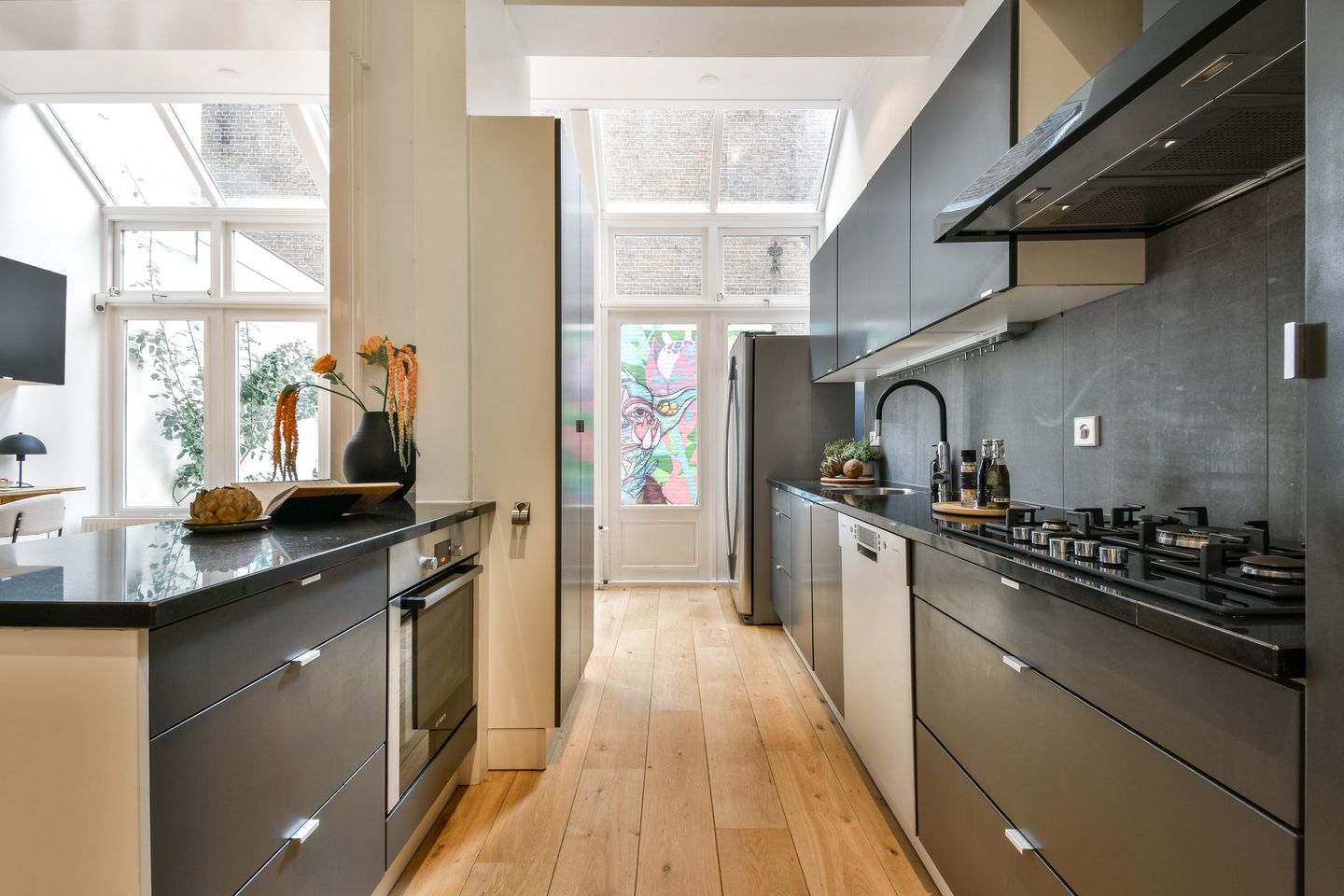Photo 10 of Van Breestraat 109-H