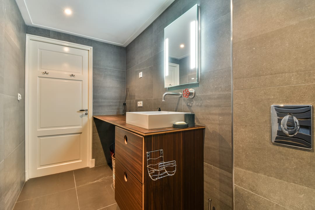 Photo 37 of Van Breestraat 109-H