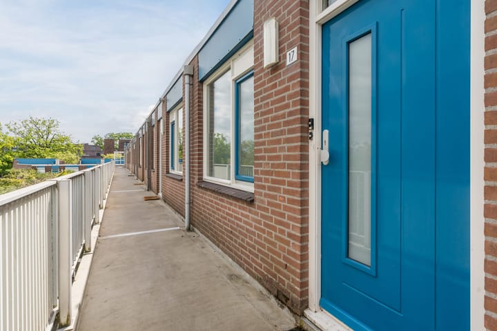 Photo 5 of Valkenierstraat 17