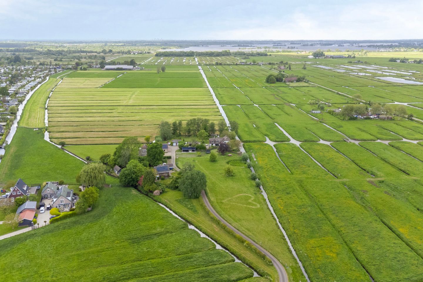 Foto 4 van Veenkade 4