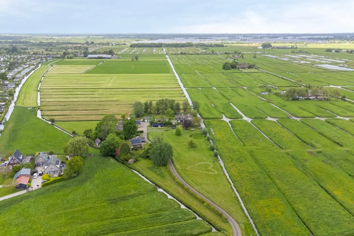 Foto 4 van Veenkade 4