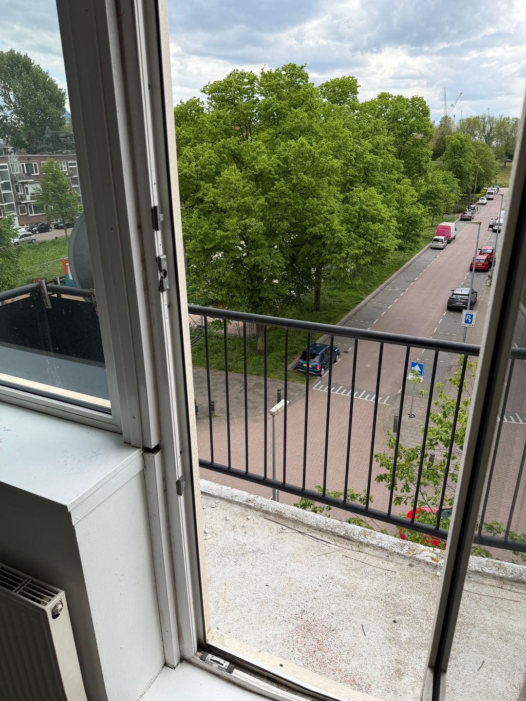 Photo 2 of Van 's-Gravesandestraat 2-D