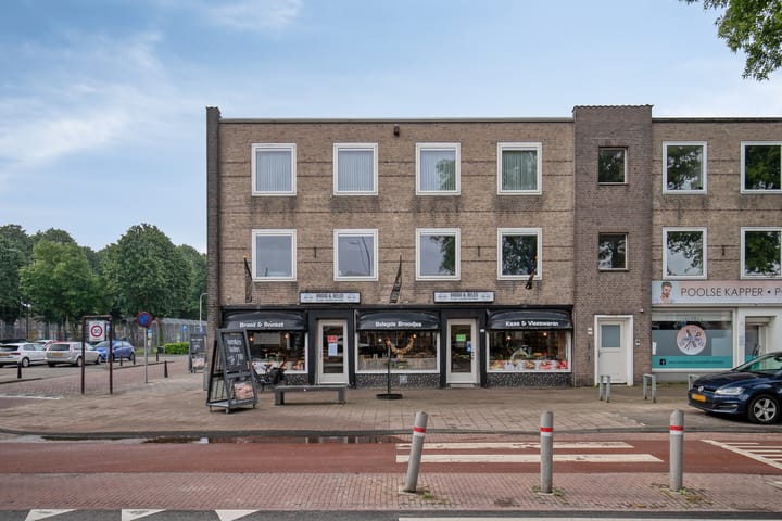 Singel 1940-1945 173, Oss