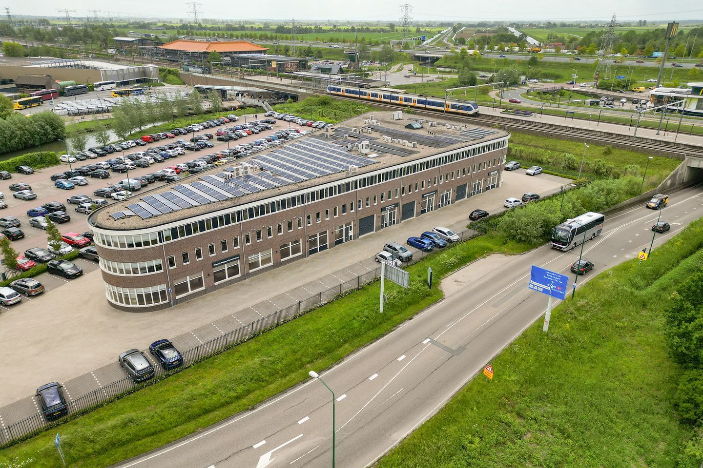 View photo 1 of Amerlandseweg 14