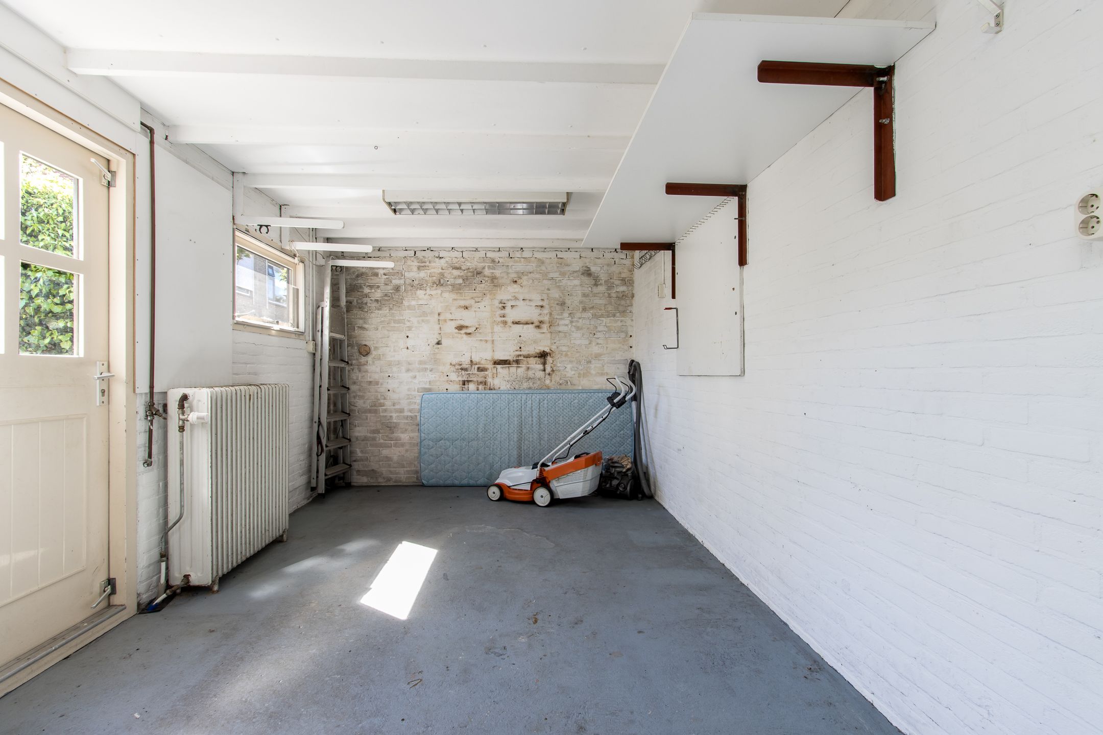 Photo 30 of Graaf van Hornelaan 18