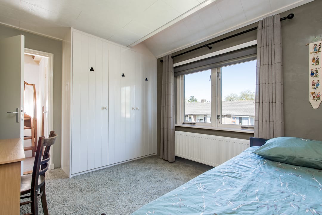 Photo 38 of Graaf van Hornelaan 18
