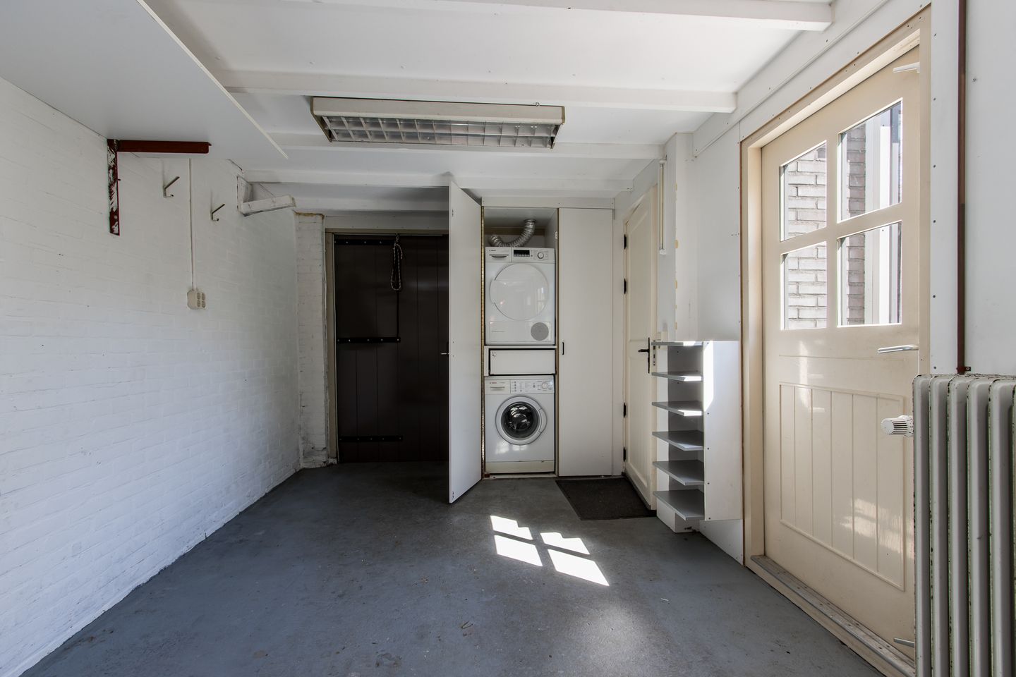Photo 29 of Graaf van Hornelaan 18