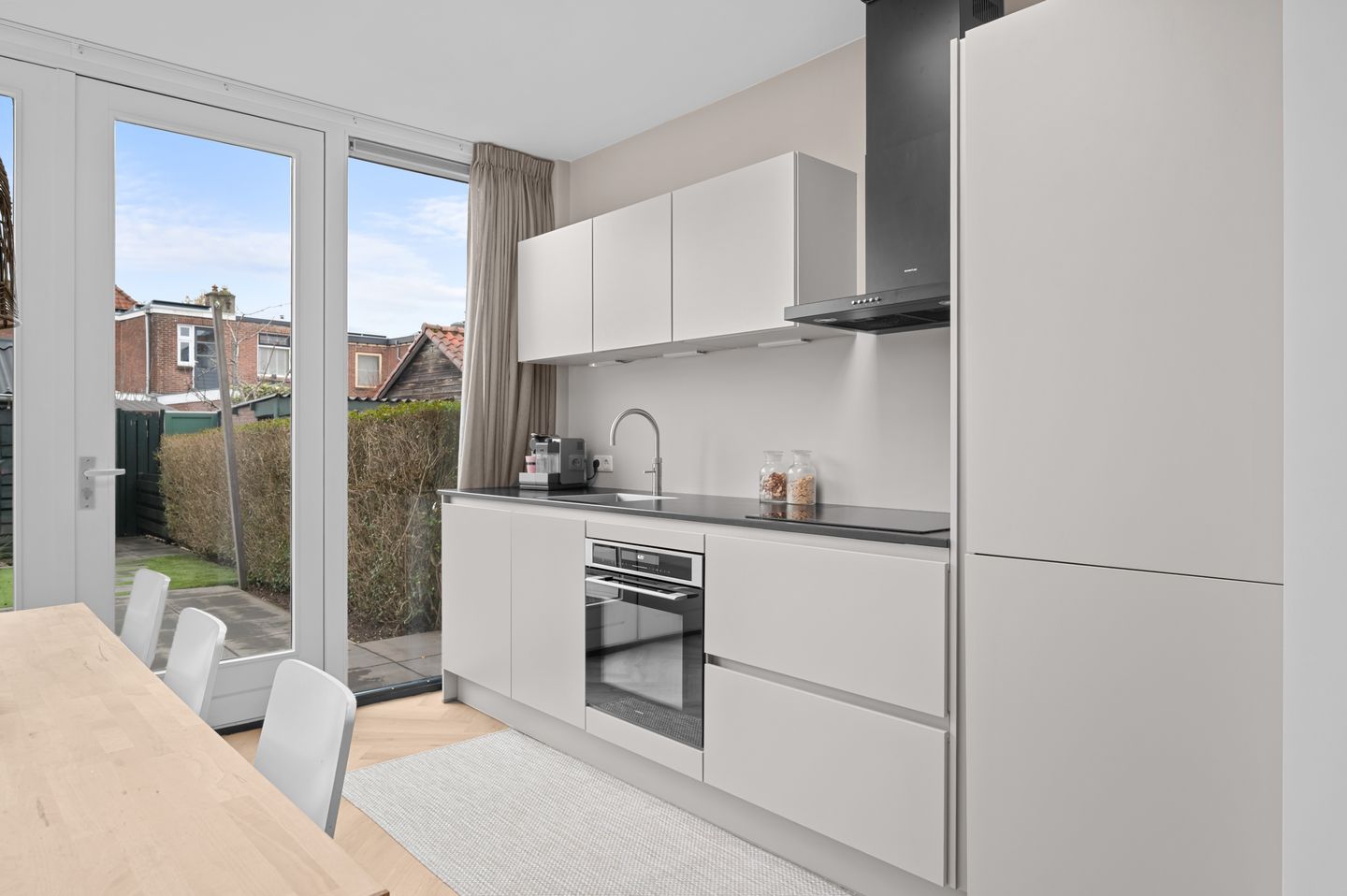 Photo 10 of Brinckerinckstraat 17