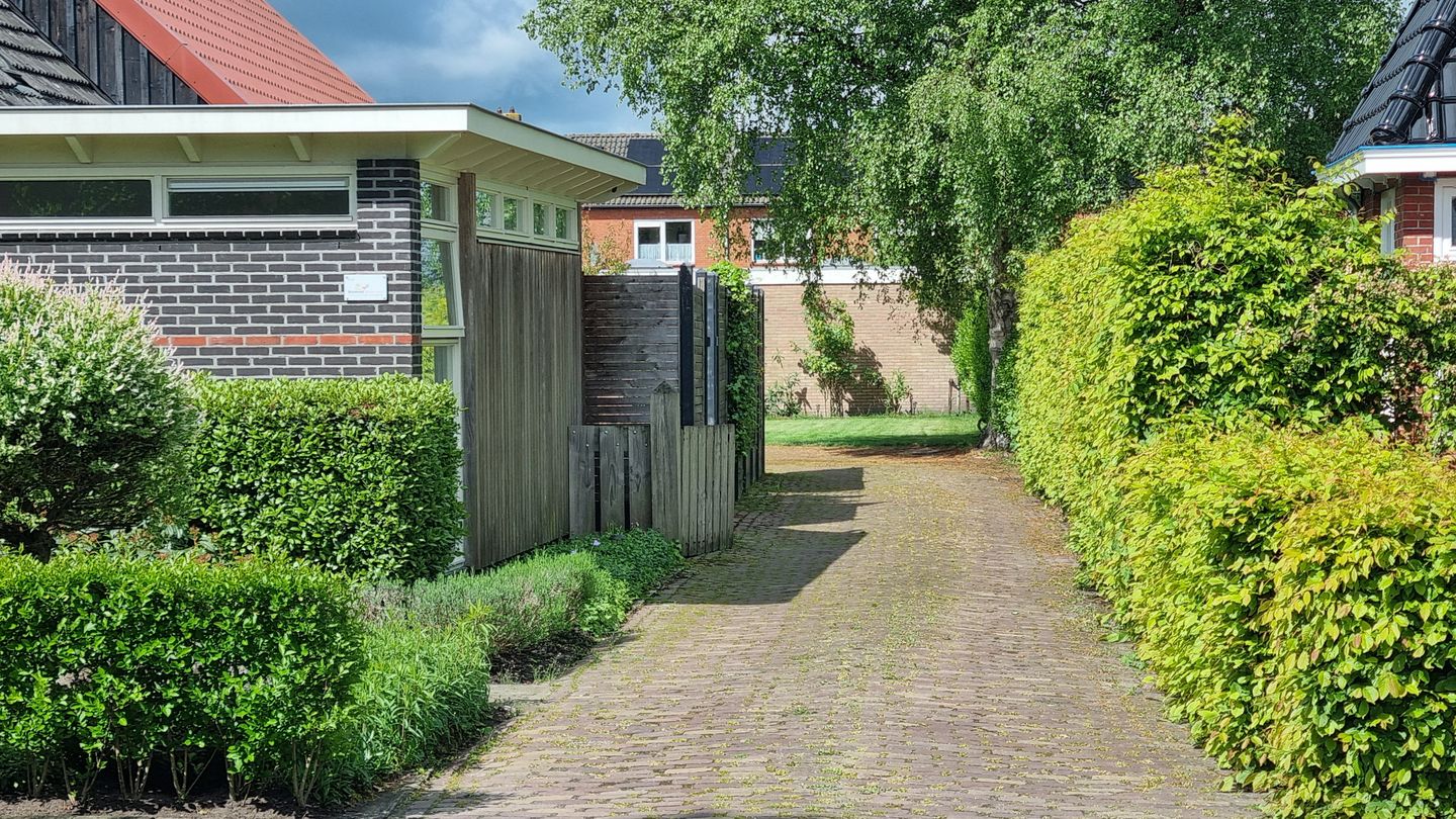 Photo 59 of Burgemeester Drijberweg 36