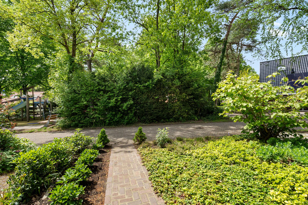 Photo 7 of Lindenlaan 1