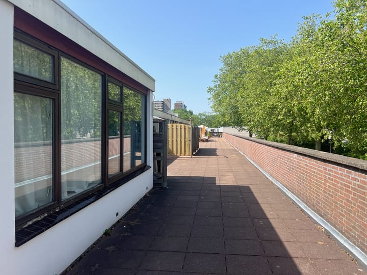 Appartement te koop: Albert Verweylaan 5, Delft