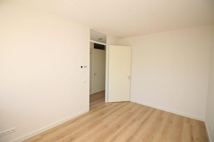 Photo 5 of Carel Willinkgracht 813