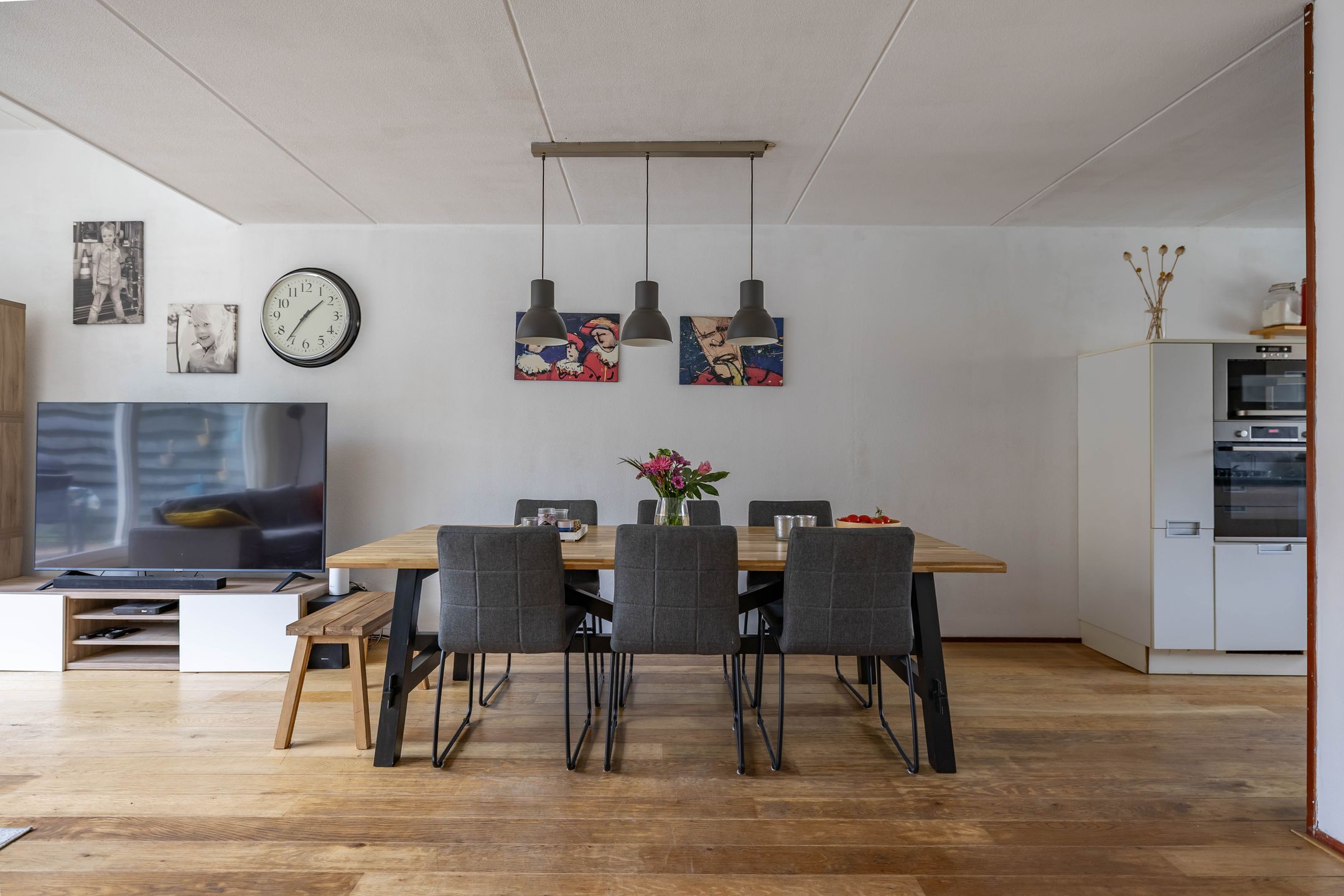 Photo 12 of Marowijnestraat 31