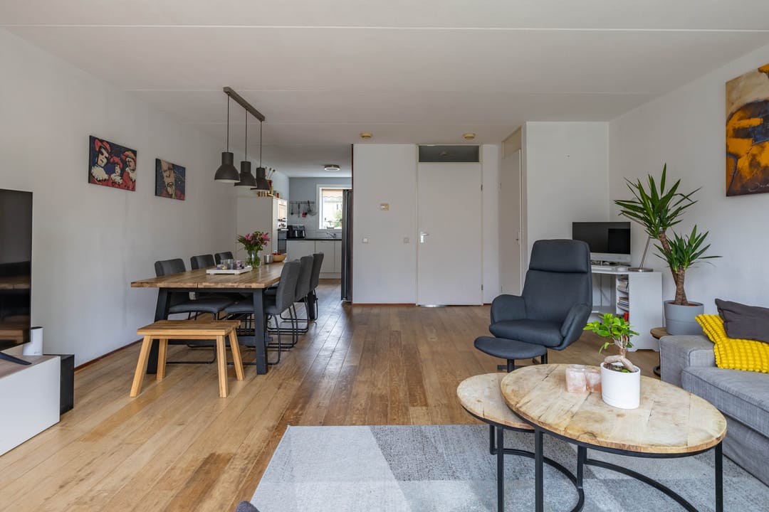 Photo 11 of Marowijnestraat 31