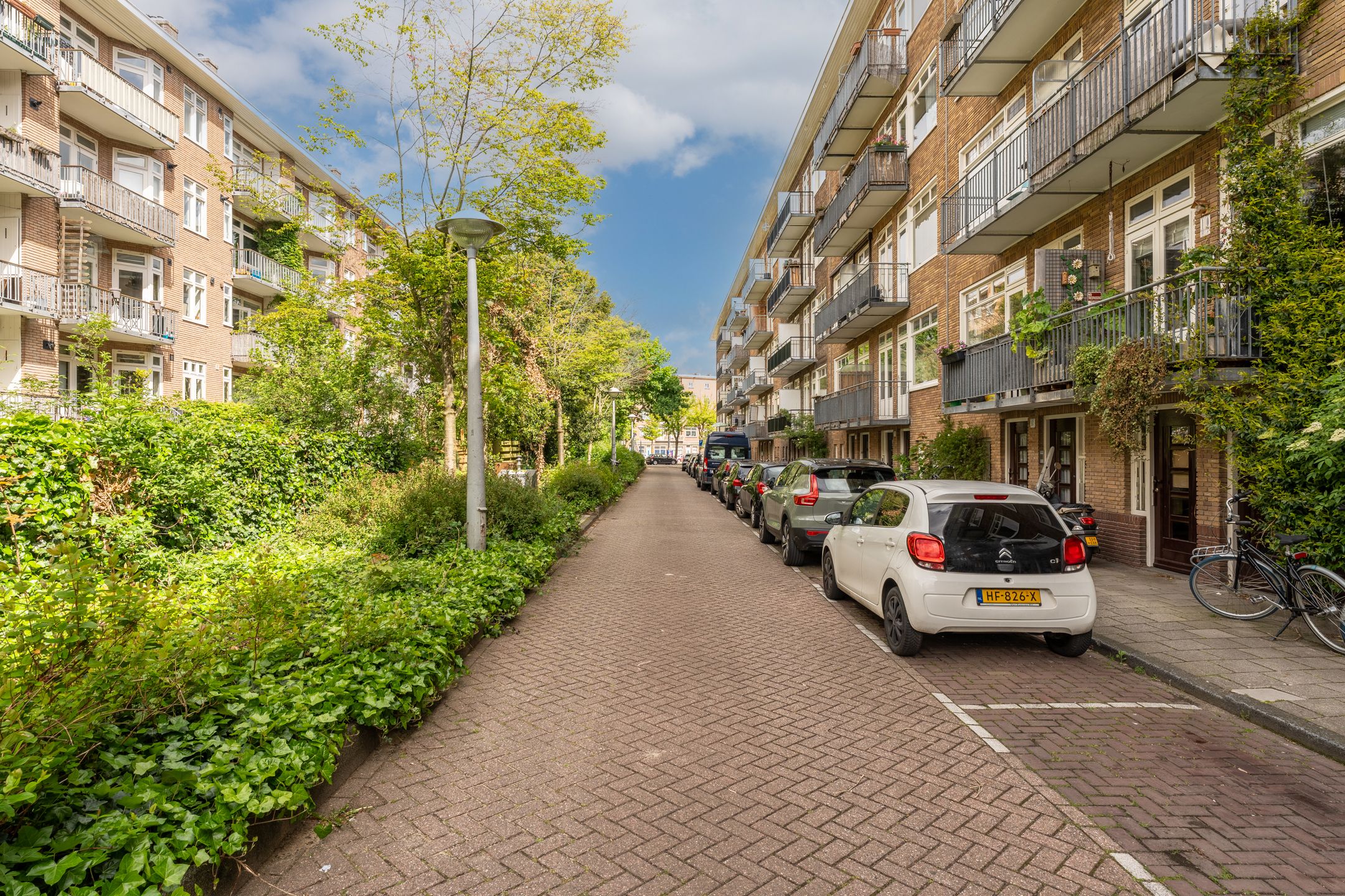 Photo 39 of Gloriantstraat 18-H