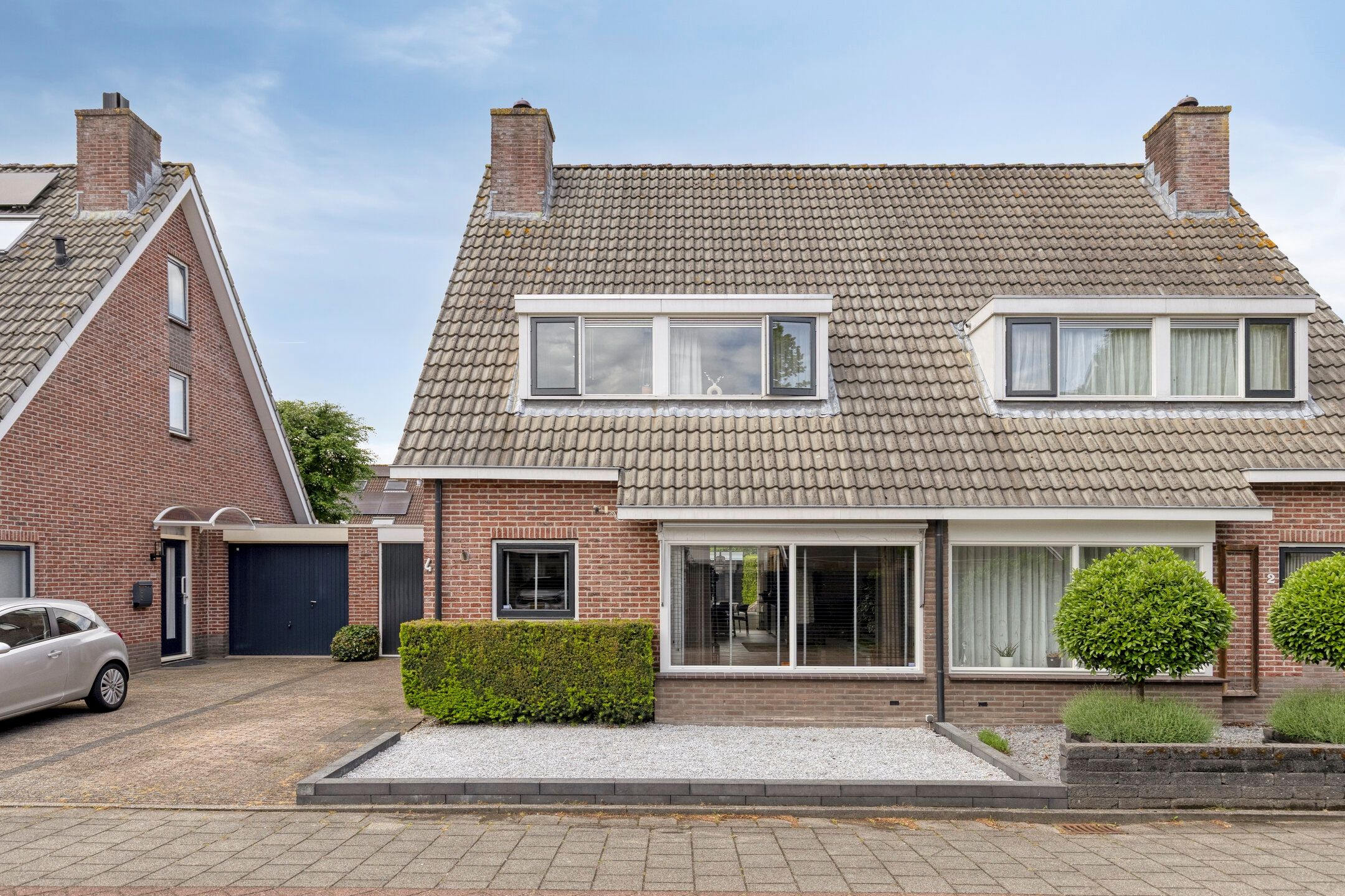 Photo 6 of Debussystraat 4