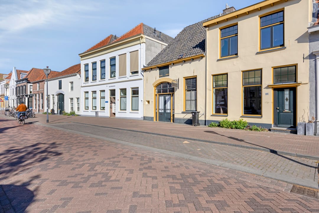Photo 38 of Laarstraat 109