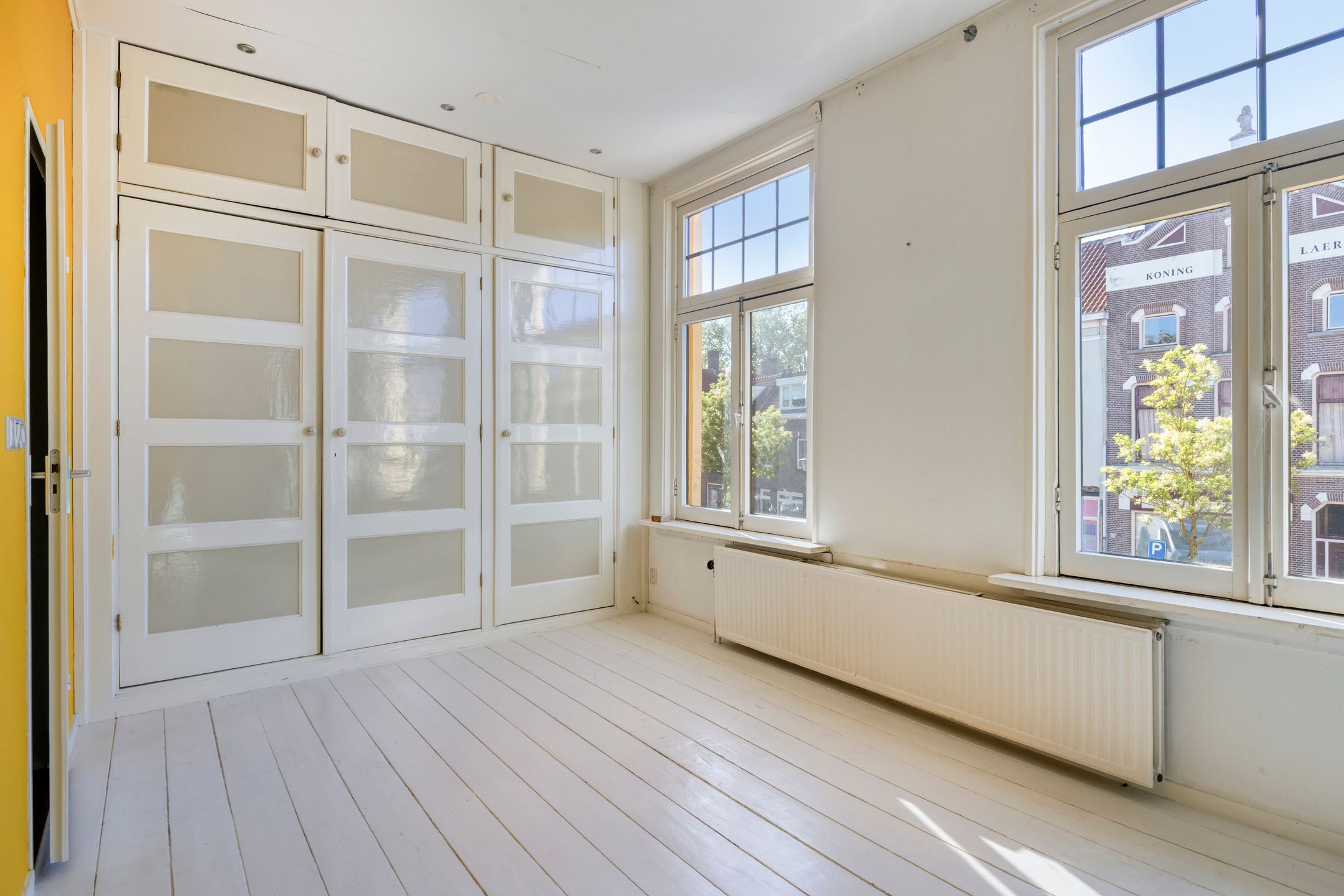 Photo 24 of Laarstraat 109