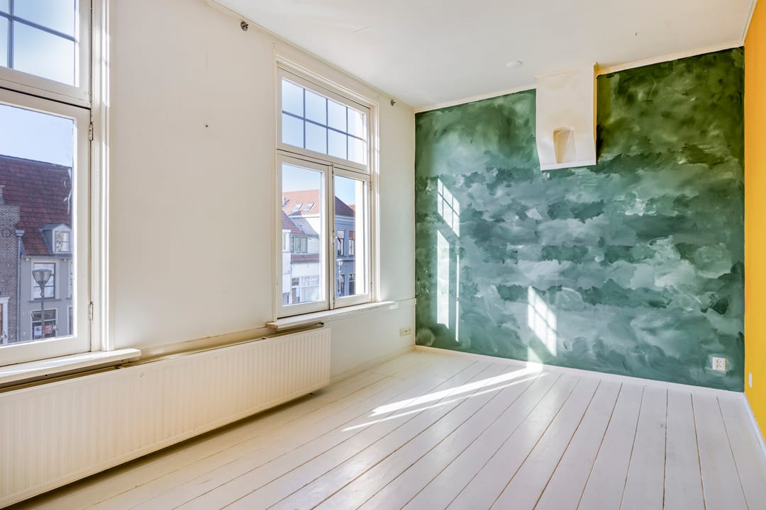 Photo 23 of Laarstraat 109