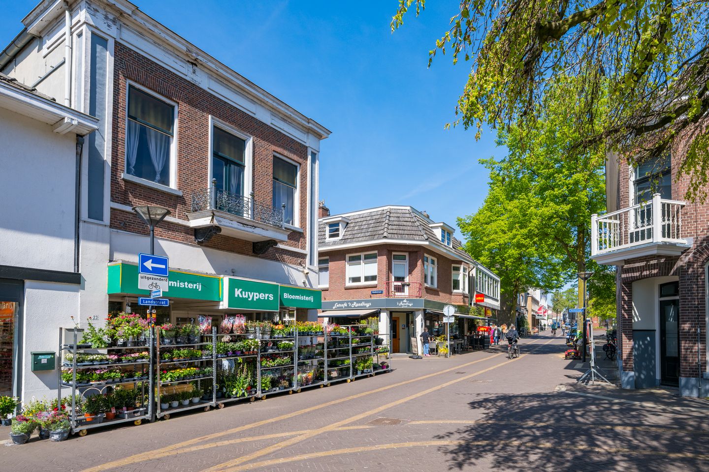 View photo 5 of Landstraat 25