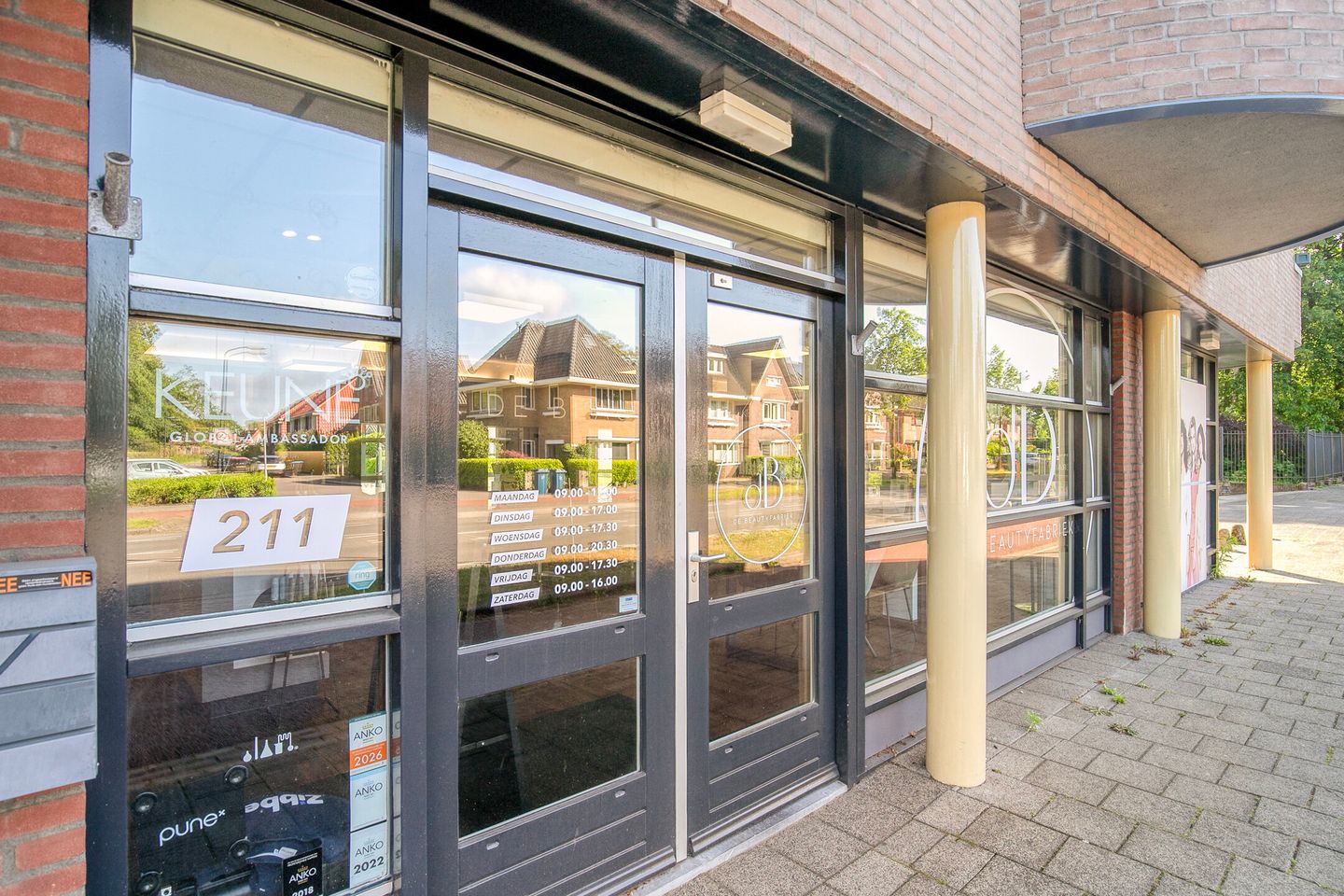 View photo 3 of Arnhemseweg 211-213