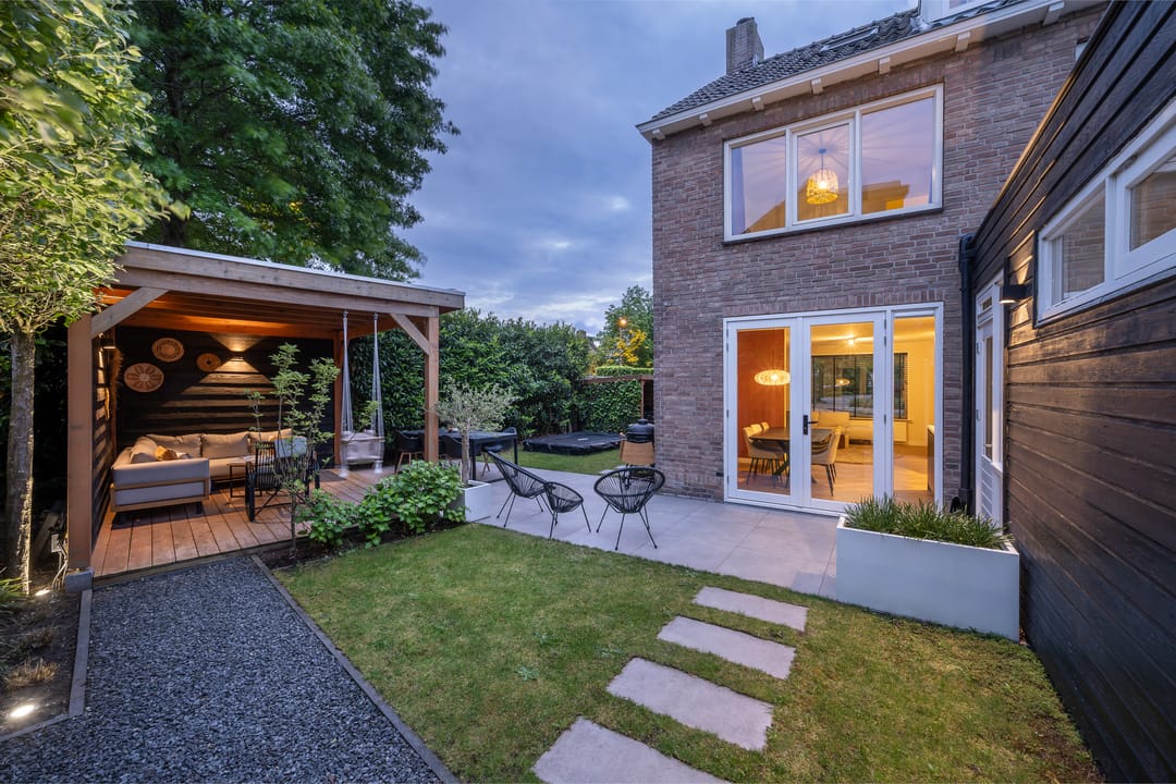 Photo 1 of Jan van Galenstraat 61