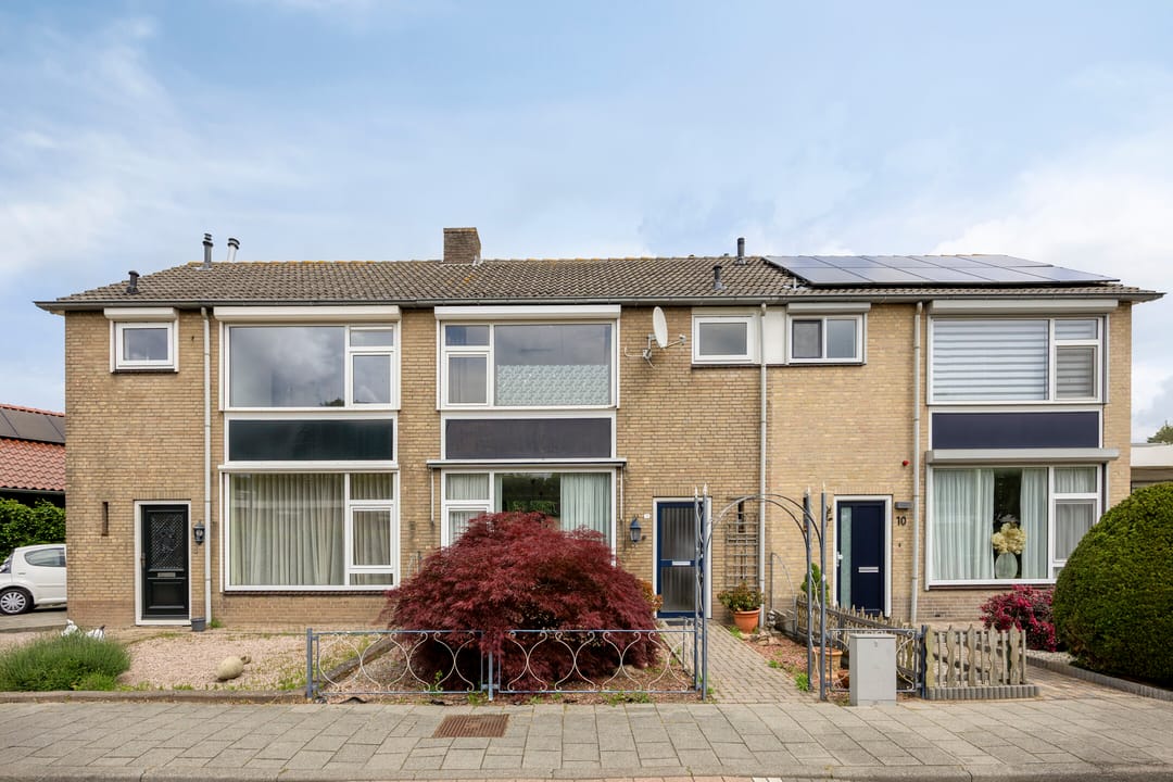 Photo 38 of Oranjestraat 12