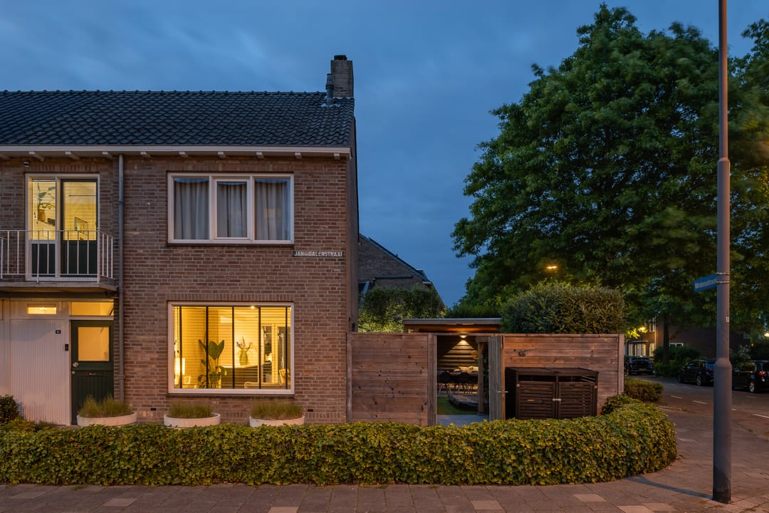 Photo 62 of Jan van Galenstraat 61